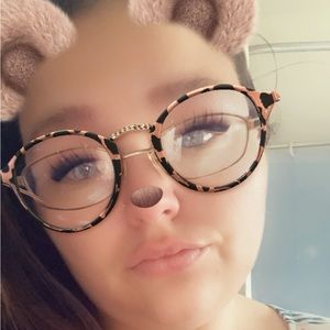 Meet your Posher, Diana